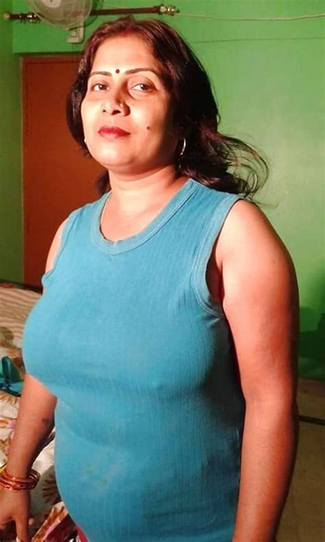 indian bhabhi porn photo|Desi Bhabhi Porn Pics & Naked Photos